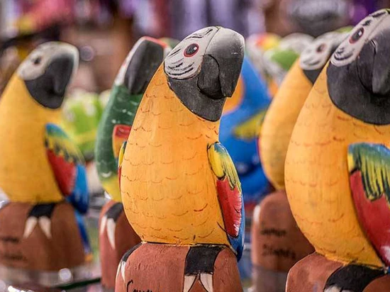 Shopping in the Sister Islands